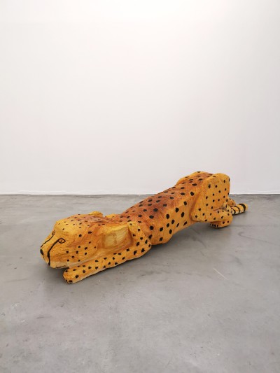 Nicolas Jullien - LE CHASSEUR ; Acrylic on Limewood - H27 x D20 x W110 cm - 2024