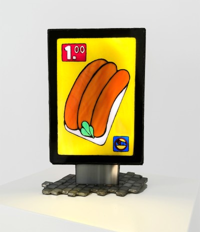 Philémon Siesling - 1€ LA SAUCISSE - Front - Glass, copper tin and lead - 15 x 18 x 18 cm  - 2022