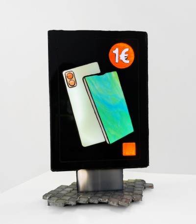 Philémon Siesling - 1€ LA SAUCISSE - Back - Glass, copper tin and lead - 15 x 18 x 18 cm  - 2022