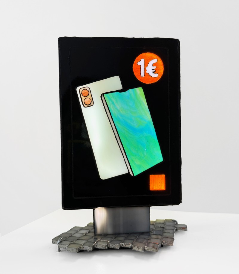 Philémon Siesling - 1 EURO LA SAUCISSE (Back) - Glass, copper, tin and lead - 15 x 18 x 18 cm - 2022